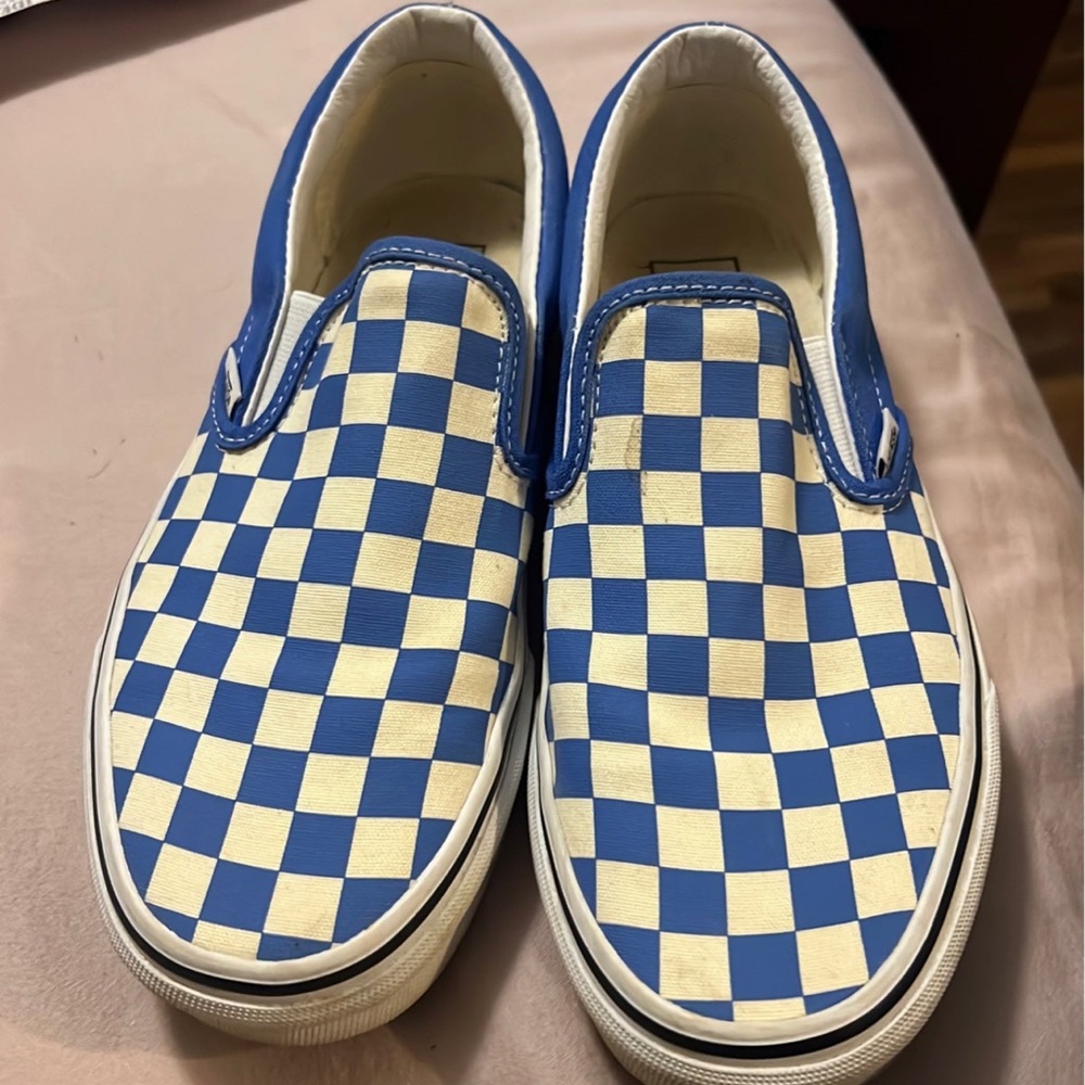 Vans - Picture 4 of 7